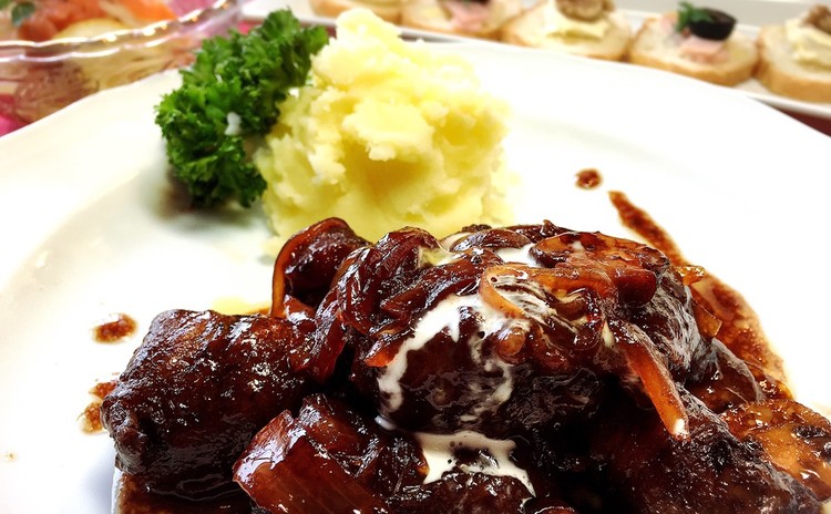 【追加開催】しっとり柔らか牛肉の赤ワイン煮とキャンドルケーキでXmas
