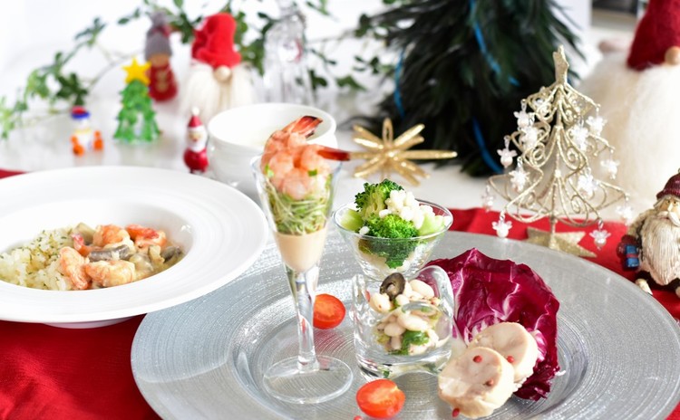 簡単だから何度でも クリスマス!海老のクリーム煮、白のポタージュ等