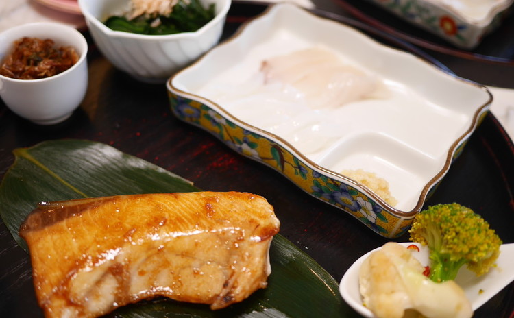 バレンタインおもてなし和食②漁師直送ぶりでぶり照り!ツルツル茶碗蒸し