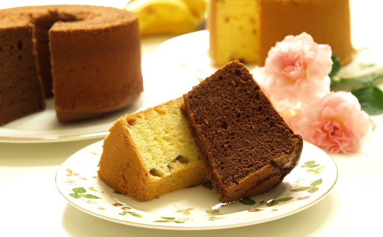 失敗知らずのシフォンケーキ チョコレート&バナナ 2台持ち帰り♪