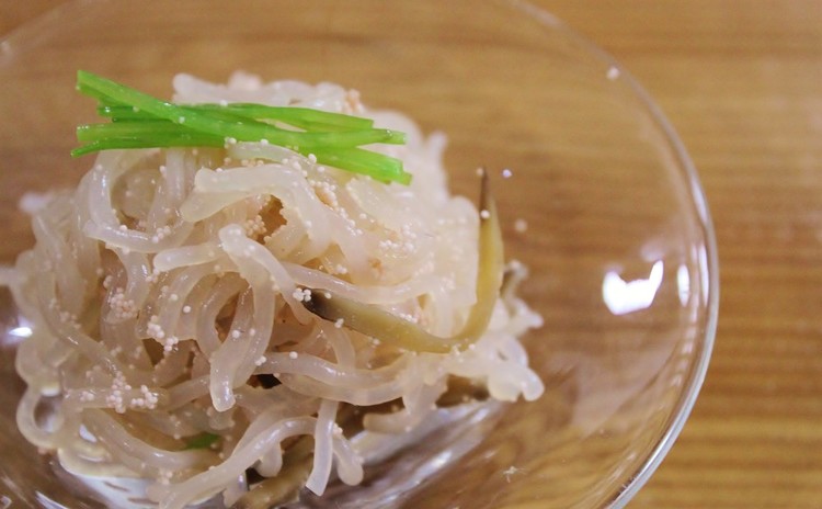 春うらら♪白黒いなり寿司&超簡単!鶏の瞬間燻製&春の常備菜2品