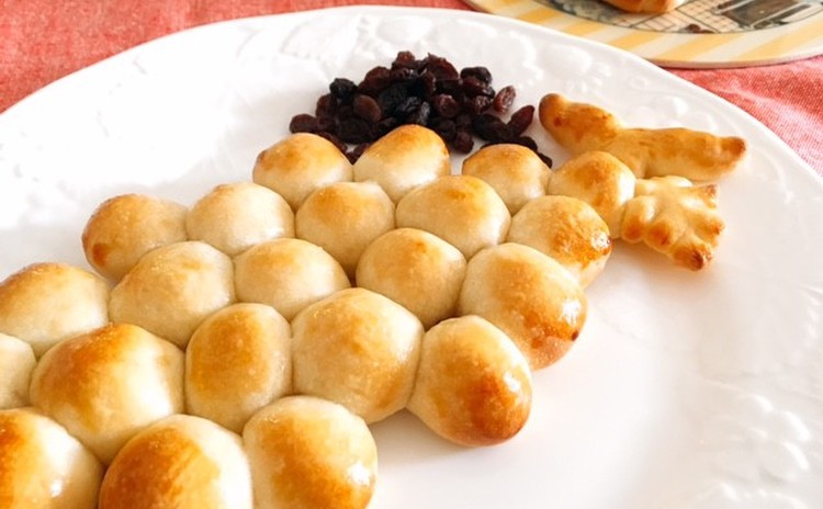 ホシノ酵母で作る葡萄の形の葡萄パン&レーズンロールパン