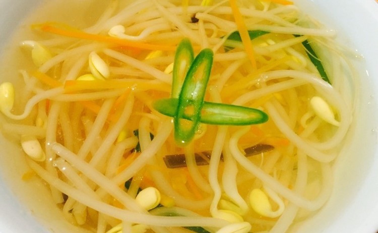 アンプラワーケーキ(韓国料理)100%米粉使用(持ち帰りケーキあり)앙플라워케잌.설기떡ソルギトック、もやしビビンバ콩나물비빔밥
