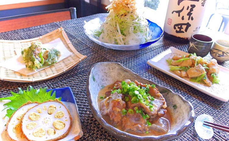 【居酒屋直伝!】牛すじの土手煮と鰯なめろの挟み揚げ他、絶品おつまみ達♪