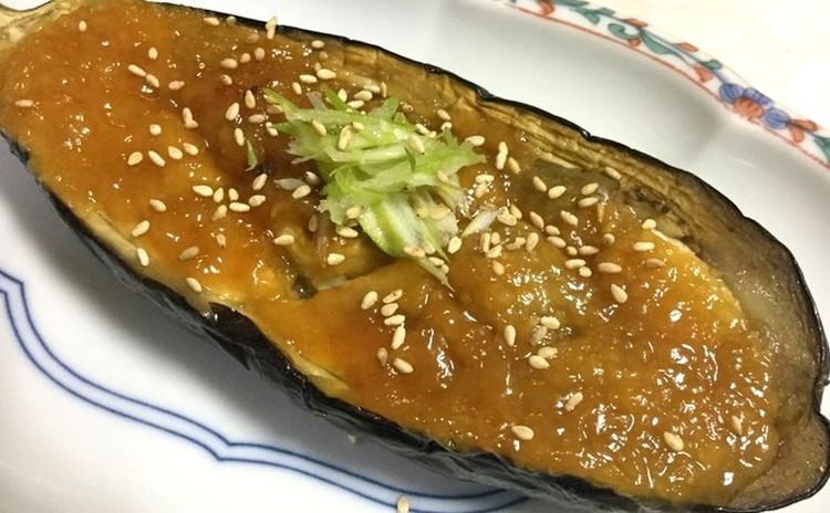 ☆春の穴子ちらし寿司♪牛こま肉じゃが♪ナス味噌田楽♪大きな苺大福