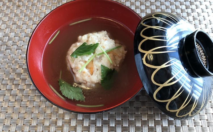 春のお祝い手毬寿司!蓮根のしんじょのお吸い物&キウイのサラダ