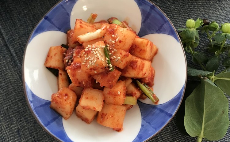 韓国すいとん、マンドゥ、カクテギ、心優しいお惣菜満載!