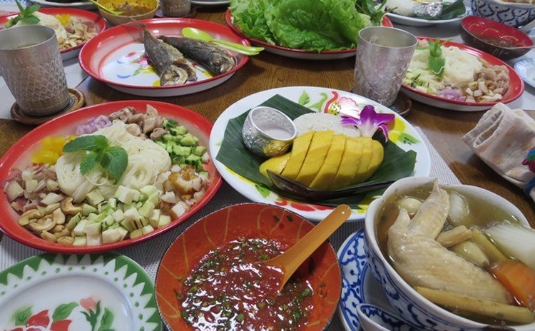 季節限定!カオニャオマムアン(マンゴースティッキーライス)を作ろう♪