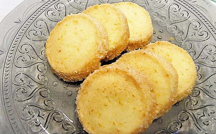 さくさく美味しい甘酸っぱいアプリコットタルトと爽やかオレンジクッキー❤
