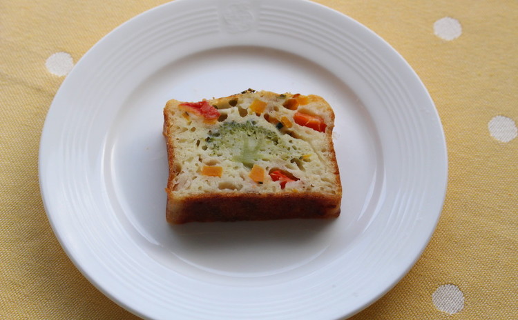 美味しいレモンパイを作りましょう!ケークサレも初夏らしい彩で♪