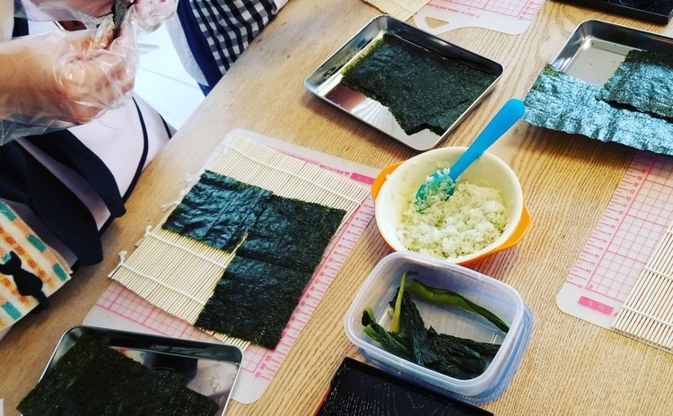 断面のきれいな飾り巻き寿司レッスン(ランチ・お土産つき)
