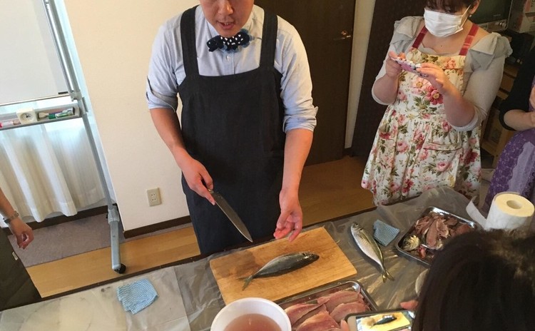 さかなを捌きまくる会