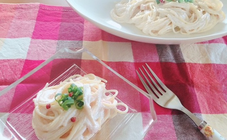 鶏肉から揚げ、冷製明太パスタ、キャベツのサラダ、フルーツマチュドニア他