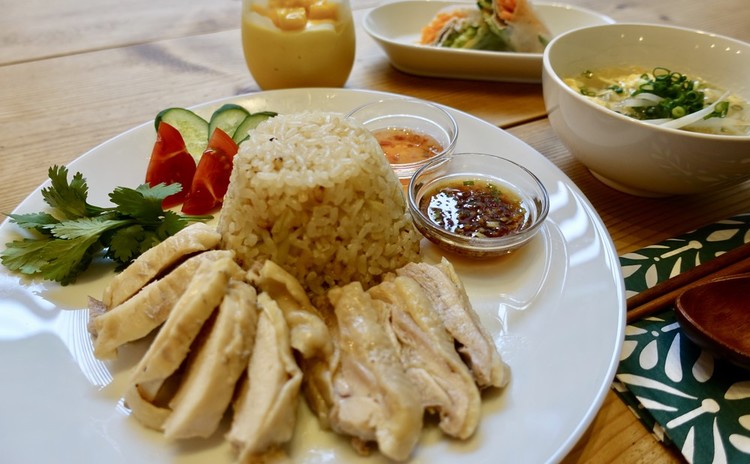 おうちエスニック 簡単シンガポールチキンライス