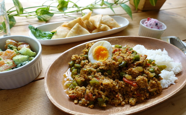 ショートクラス:野菜たっぷりシンプルチキンキーマカレー
