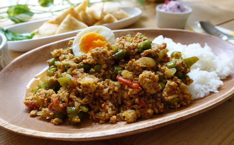 ショートクラス:野菜たっぷりシンプルチキンキーマカレー
