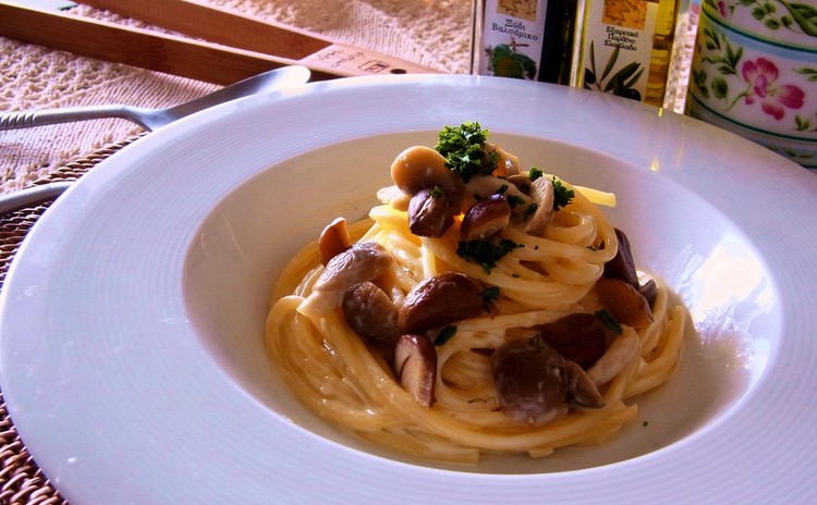 ミラノ風カツレツ ハーブたっぷりグリーンタブレ 栗とキノコの秋パスタ