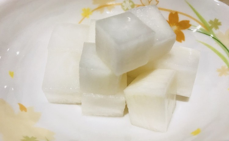 アワビお粥、ツブ貝ムチム、チキンム、マヌルチョン和え物(お土産あり)