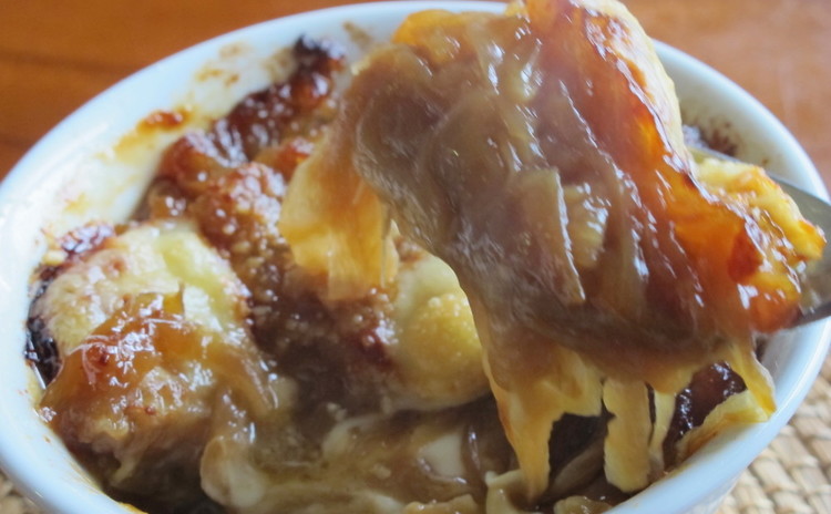 夏バテ知らずのアツアツオーブン料理と冷たいセミフレッド