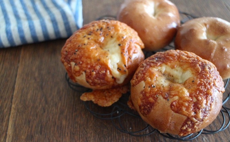 *天然酵母でbagel party!!*楽しくおいしく作りましょう!!6種類のベーグルとフルーツディップも作ります!(ランチ付)*インスタントドライイーストでの置き換えもお伝えできます*