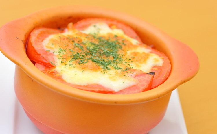 【プロが伝授】お店で一番人気!ナスグラタン他、新作は酒粕豆腐ブラマンジェ!美味💕アゴ出汁白菜のスープは塩分控えめでも美味しく!秋の潤いメニュー「薬膳活用、秋の料理教室」
ご家庭でも漢方の知恵を活かした料理が簡単に🎶
秋の食養生講座付きです☆