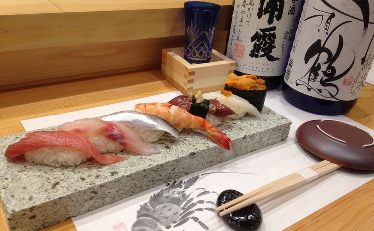 気軽に味わう季節の寿司20貫と日本酒を楽しむ会