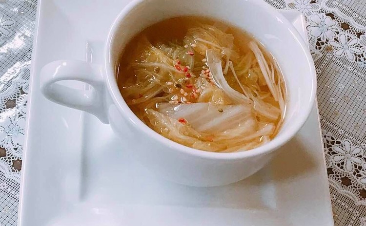 【プロが伝授】お店で一番人気!ナスグラタン他、新作は酒粕豆腐ブラマンジェ!美味💕アゴ出汁白菜のスープは塩分控えめでも美味しく!秋の潤いメニュー「薬膳活用、秋の料理教室」
ご家庭でも漢方の知恵を活かした料理が簡単に🎶
秋の食養生講座付きです☆