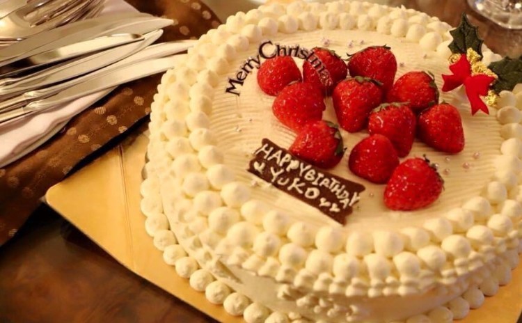 クリスマス 1ホールお持ち帰り!デコレーションケーキ