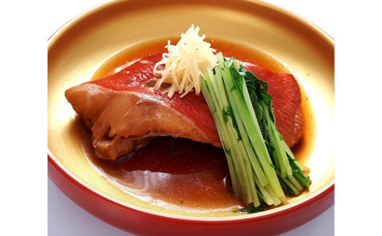 【砂糖不使用おうち和食】金目鯛の煮付け水菜添え、牛肉とごぼうのあっさり時雨煮、新米もち米で旬のサツマイモおこわ