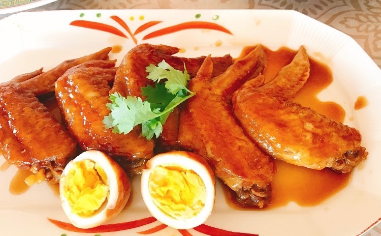 醤油鶏、醤油焼きそば、ワイフケーキ、細工シュウマイレッスン