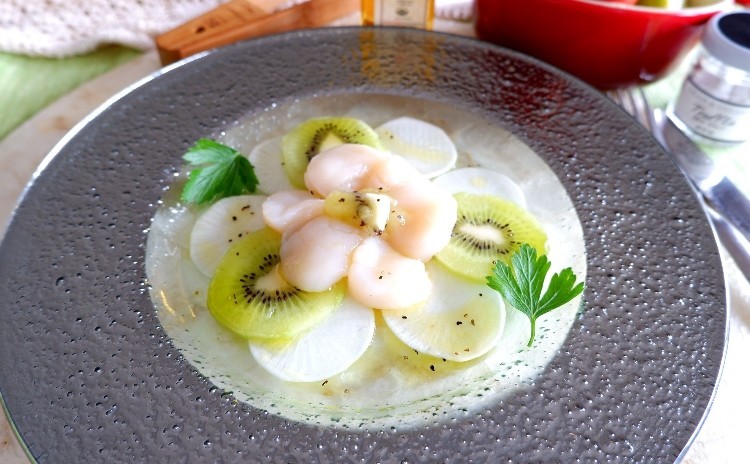 色々なフルーツで自家製ビネガー作り 飲むだけじゃもったいない!フルーツビネガーを使ったお料理やデザートも作ろう