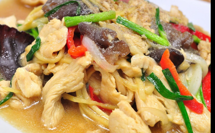 辛くない美味しいタイ料理。冬の体に良い食材をたっぷり食べよう。誰にも絶品タイ料理が作れる。