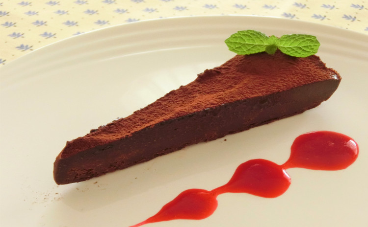 リクエストレッスン 秋冬のおもてなしに!◇きのこたっぷりテリーヌ、タラのポワレ、生チョコレートケーキ