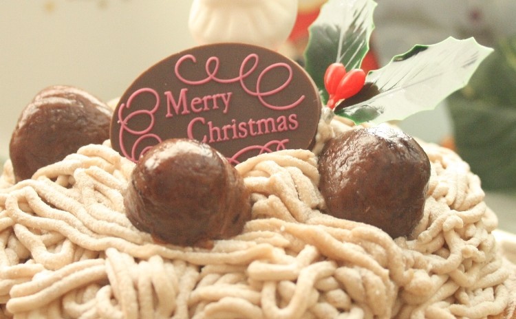 「ノエルモンブラン」を手作りしてハッピークリスマス!(17cm丸)