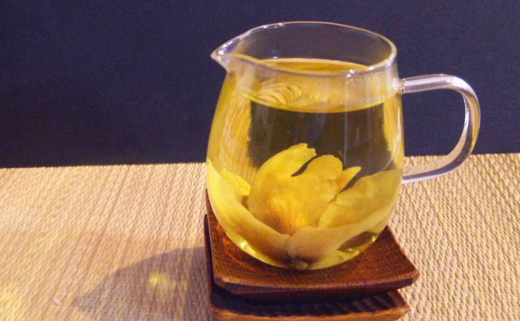 韓流で花づくし!花煎(ファジョン)と花茶 ~韓国伝統餅レッスン~