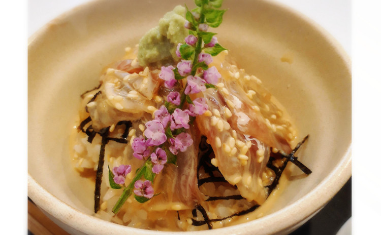 大人気レッスンです!【砂糖不使用★お店味逸品和食】国産天然真鯛使用『①絶品胡麻だれ鯛茶漬』、『②鯛の幽庵焼き』、『③おまけ:鯛の潮汁』