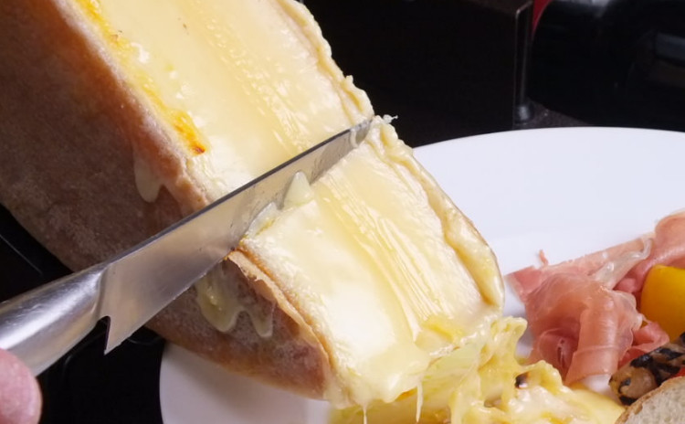 第2弾チーズ会♡冬に美味しいチーズの楽しみ方♪とろ~~りラクレット&チーズフォンデュ