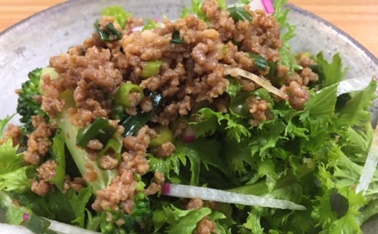 魚がおいしい冬だから!ジュワッふわっ揚げ鯖のみぞれ煮&麹仕立てのふんわり鶏団子椀&ピリ辛そぼろのホットサラダ