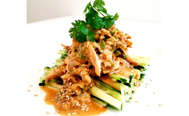 【砂糖不使用★ヘルシー中華】①とろっとろに米の花を咲かせた『濃厚鶏肉と貝柱の中華粥』、②『特製ゴマだれ棒々鶏』