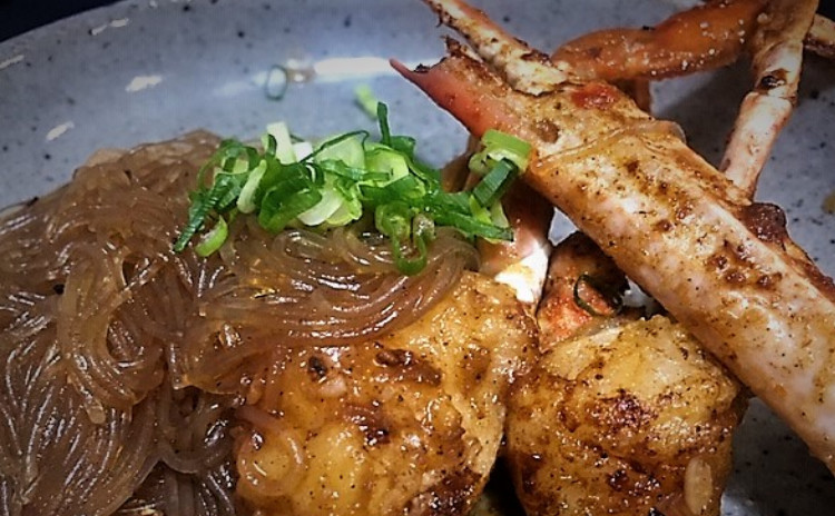 冬を味わう旨中華!渡り蟹と春雨の煮込み&とろとろ白菜のクリーム煮他2品