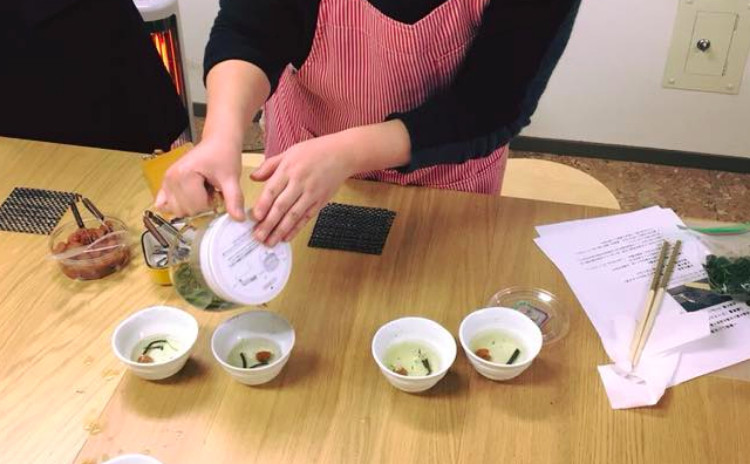 超貴重!?縁起物の「大福茶」を生葉から手もみで手作りしよう!@世界の茶文化研究室