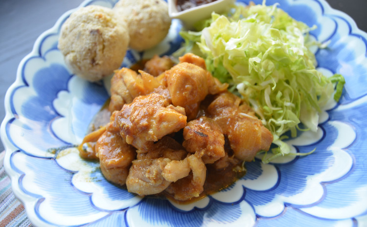 欲張りWレッスン★砂糖フリーの和食★『もつ煮込み、なめろう、自家製七味』&『自家製中濃ソース、おから衣のおからコロッケ』全9品