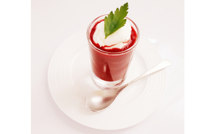【砂糖不使用★ヘルシー洋食】①サワークリームラムチョップ、②タブレ/パセリミントサラダ、③とろ~り滑らか濃厚ビーツポタージュ