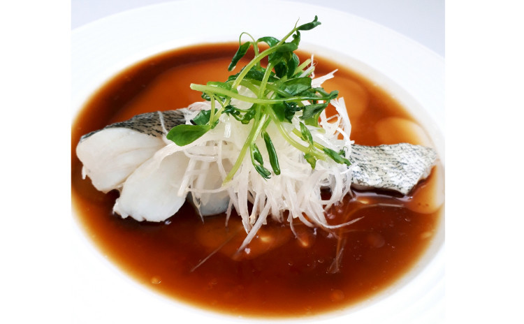 私のオススメ‼️【お砂糖不使用★ヘルシー中華】①清蒸鮮魚(チンジョンエンユイ/中国風蒸し魚)、②トマトと卵の炒め物、③絶品ピータン豆腐
