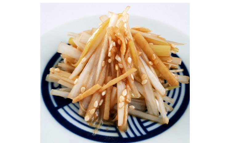 オススメ‼️【お砂糖不使用★ヘルシー中華】①鶏肉と貝柱と大根のお野菜たっぷり濃厚香港風中華粥セット、②副菜1:手羽元の簡単棒々鶏、③副菜2:春菊の炒め物、④副菜3:ネギと生姜のオイスターソース和え