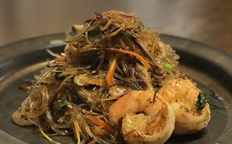 中華ランチ/地鶏包・春雨炒め・牛肉の豆豉炒め・人参スープ・杏仁チーズケーキ