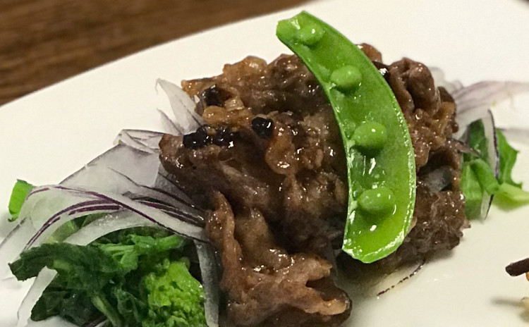 中華ランチ/地鶏包・春雨炒め・牛肉の豆豉炒め・人参スープ・杏仁チーズケーキ