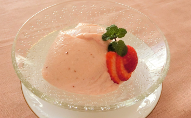 塩豚の作り方と豆の煮込みをマスター!前菜盛り合わせ、いちごのババロア