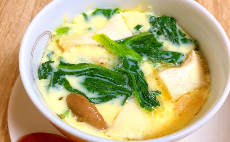 春の料理教室 Part 2!レンジで作る茶碗蒸しなど、全部で5品を完成させます!ご自宅でも作れるよう工程ごとマスターします。