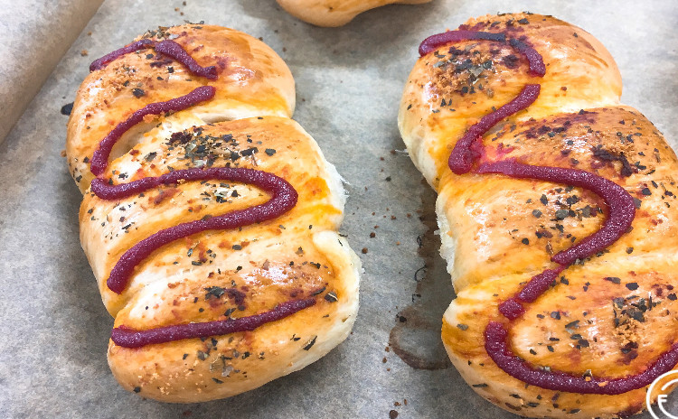 幸せと笑顔を運ぶ💛フォルトゥーナパン🥖を作ろう♫